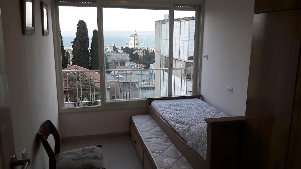 Great Sea View Apartment on Favorite Hillel Street. Haifa